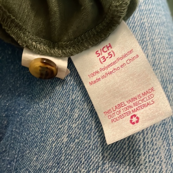 Women’s Top - Picture 4 of 4